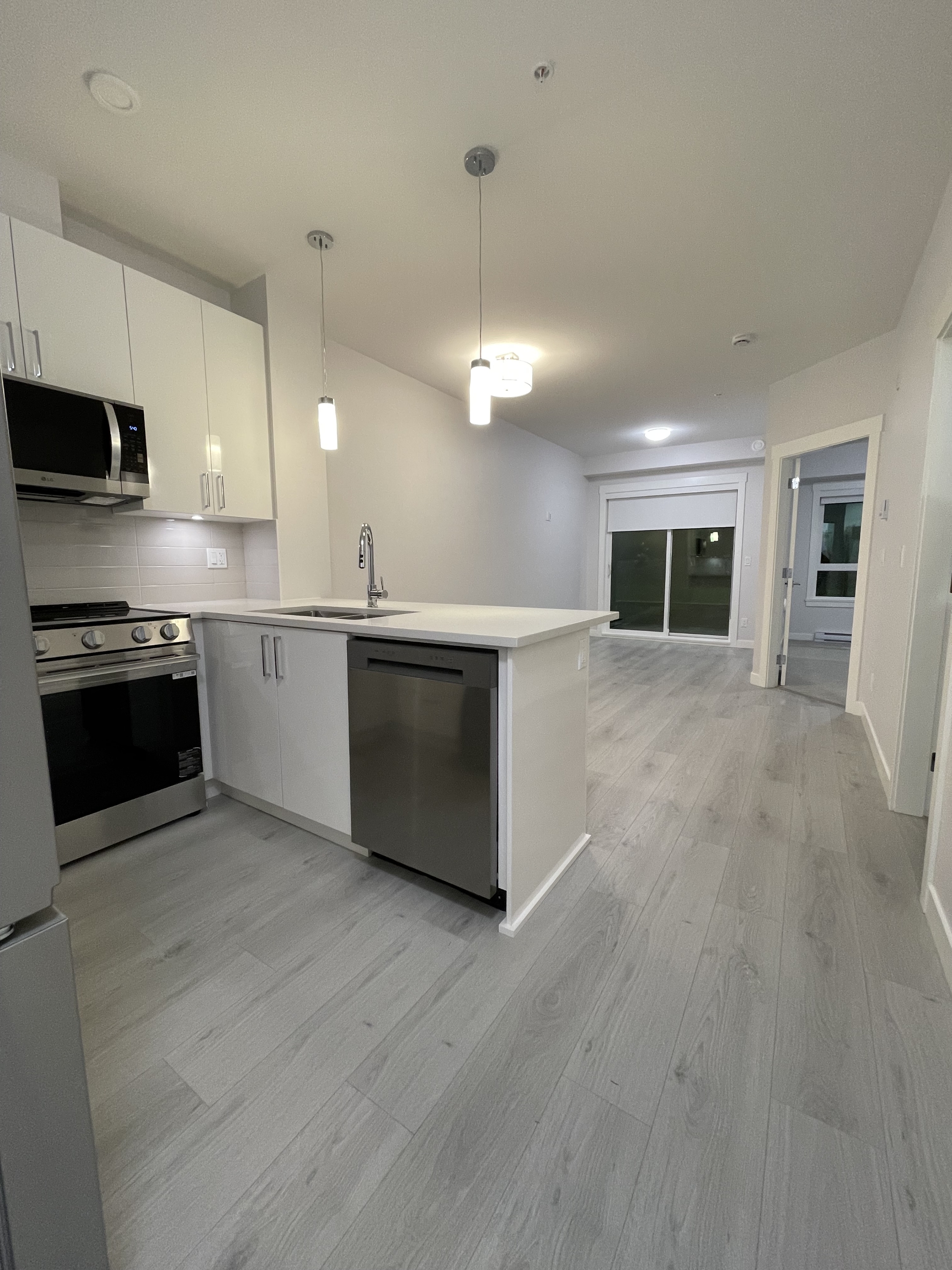 33886 Pine Street - 107