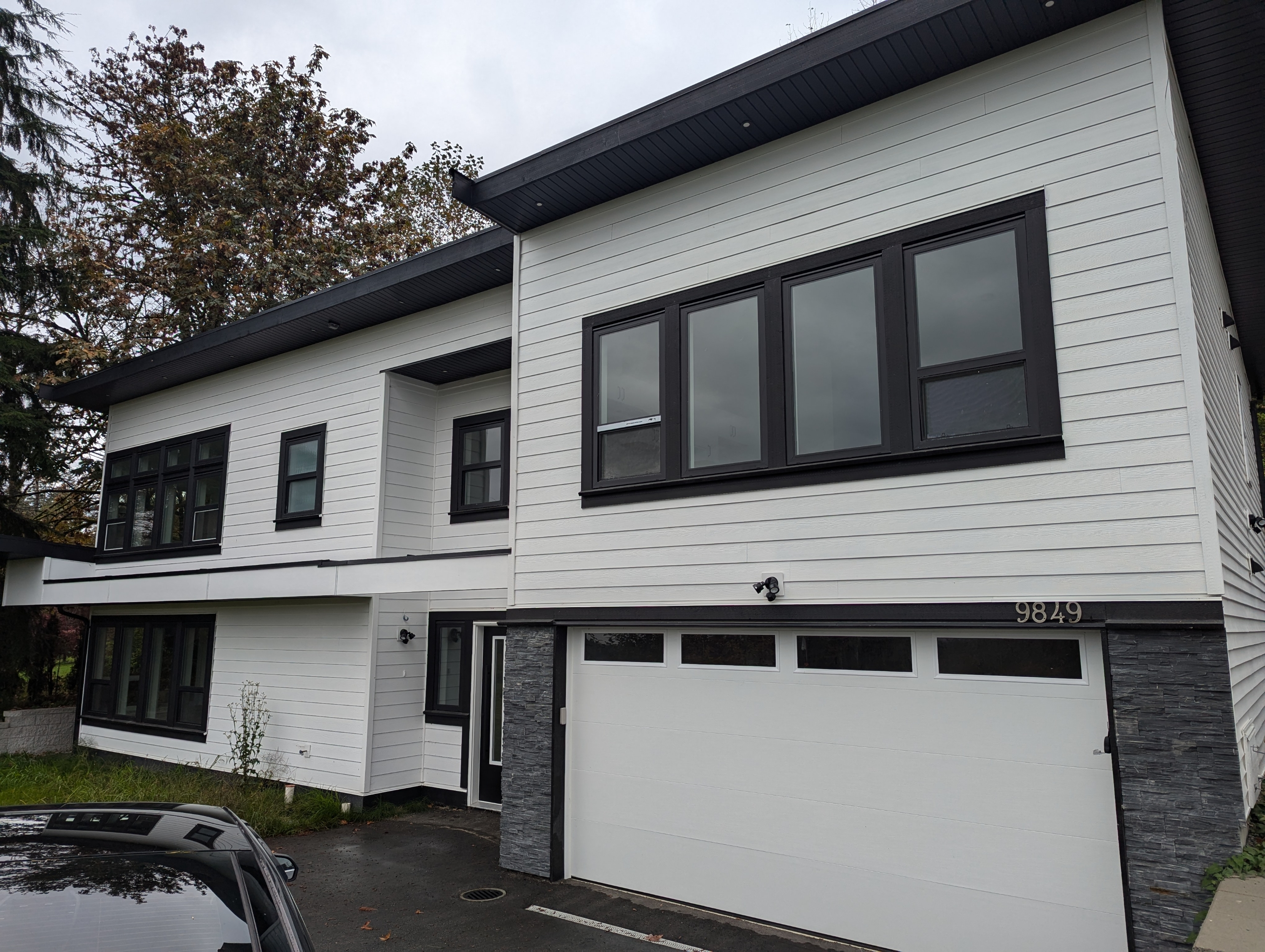 9849 286 Street - Secondary Unit